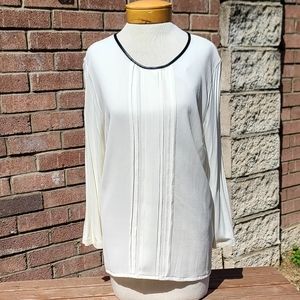 $290 NWT Basler white blouse